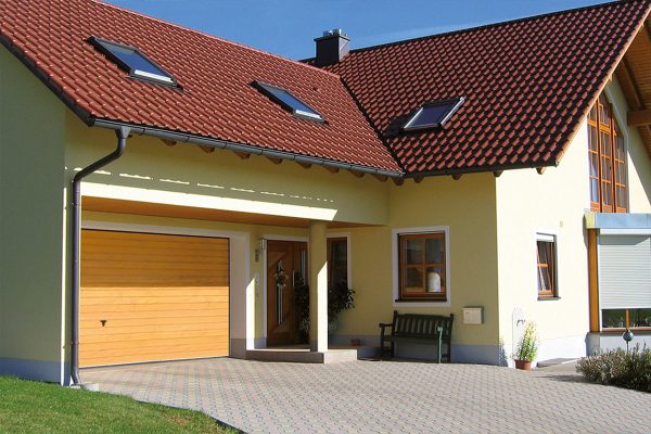 Novoferm – Porte sectionnelle en bois massif (type ISO 45)
