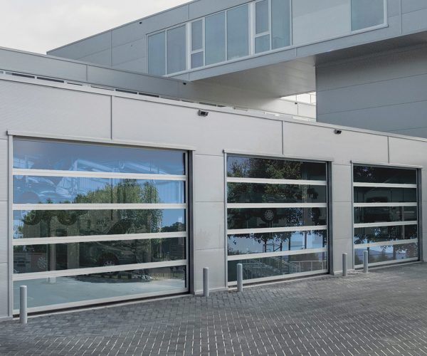 Novoferm – Porte sectionnelle industrielle vitrée NovoLux