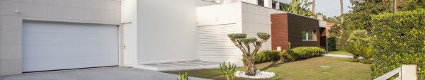 Flexidoor – Porte sectionnelle résidentielle Plus