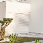 Flexidoor – Porte sectionnelle résidentielle Basic