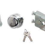 Serrure d’accrochage au sol pour porte enroulable / rideau